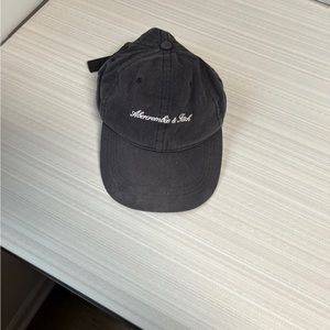 Abercrombie & Fitch hat